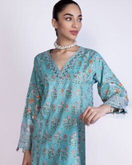 Stylish Kurta with Front Slit